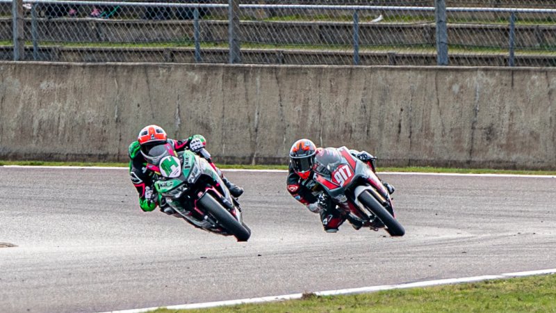 2e jour du Championnat Superbike à Nogaro (1)  
