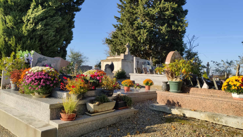 Même les cimetières de petites communes peuvent être des cibles