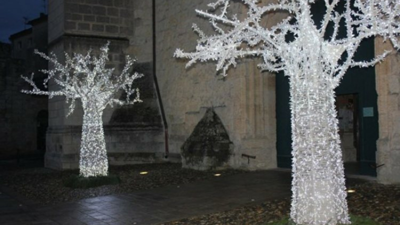 Les illuminations de la cité compenseront-elles le manque de spectacle à Noël ?