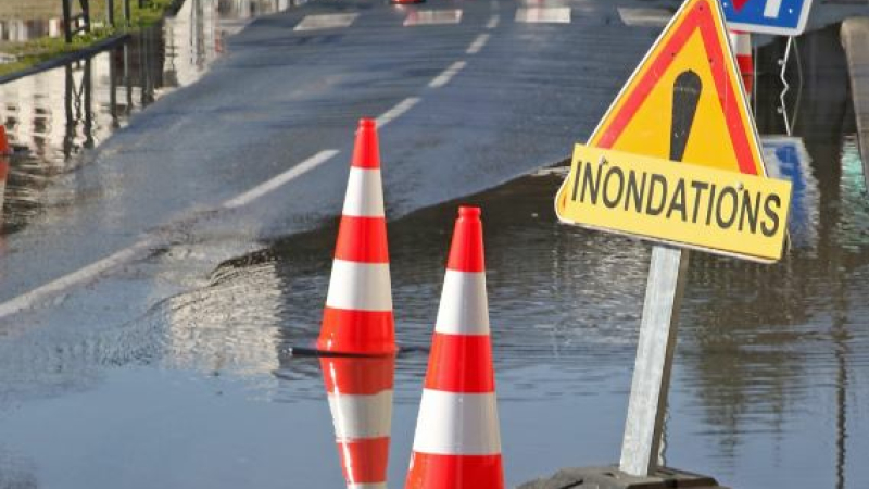 Le bassin de l'Adour en vigilance jaune crue inondation, des routes sont barrées