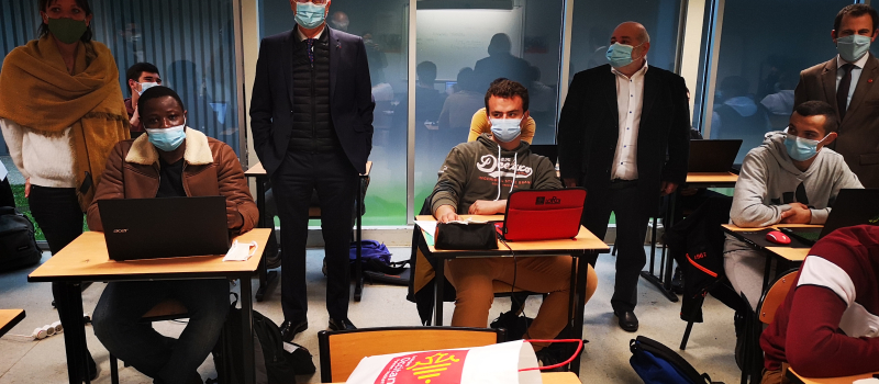 La Region offre des masques aux lycéens, aux apprentis et aux familles des élèves des écoles primaires 