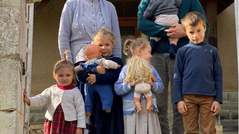 Restreindre la liberté de l'instruction à la maison : Une menace pour des milliers de famille 
