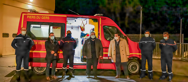 Les sapeurs-pompiers de Nogaro reçoivent un VSAV  