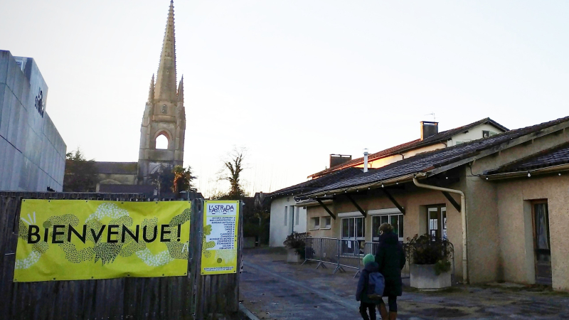 Un encouragement pour aller à l'école jusqu'au dernier jour ?