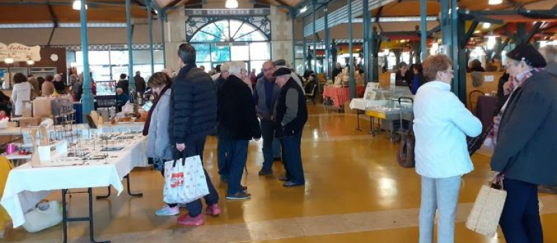 Modification des dates du marché sous la halle