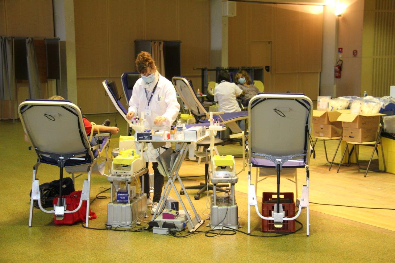 Un jour de don du sang à Condom - Photo MLS