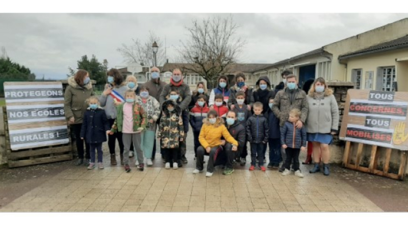 Non à la fermeture d’une classe à Lannepax!