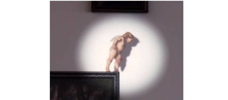 Pour la Saint-Valentin, Cupidon sort de son cadre !