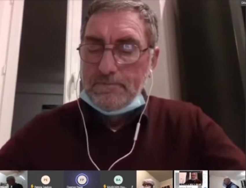 Maurice Boison, le président de la CCT, présidera une nouvelle fois la séance derrière son écran - Photo capture vidéo YouTube
