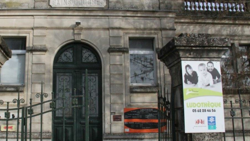Emprunter des jeux, une solution pour s'occuper à la maison