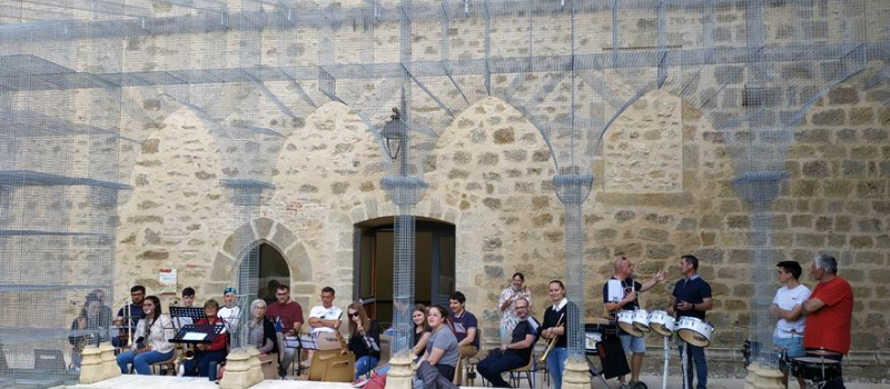 Et la banda redémarre !!