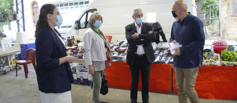 Campagne électorale sur le marché