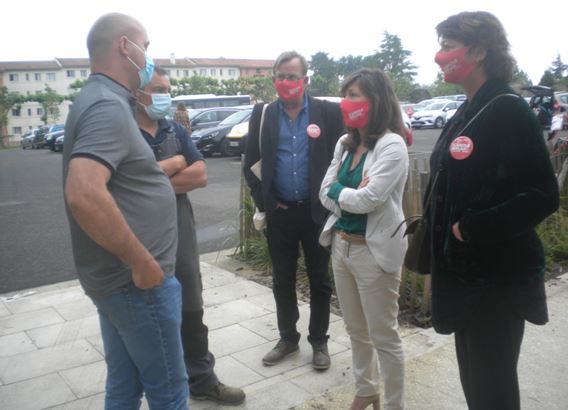 Alexandre Martin et David Cezaro accueillant Eric Cadoré, Muriel Abadie et Agnès Langevine.