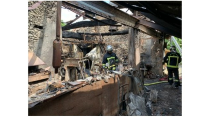 Des dépendances détruites par un incendie à Saint-Paul de Baïse