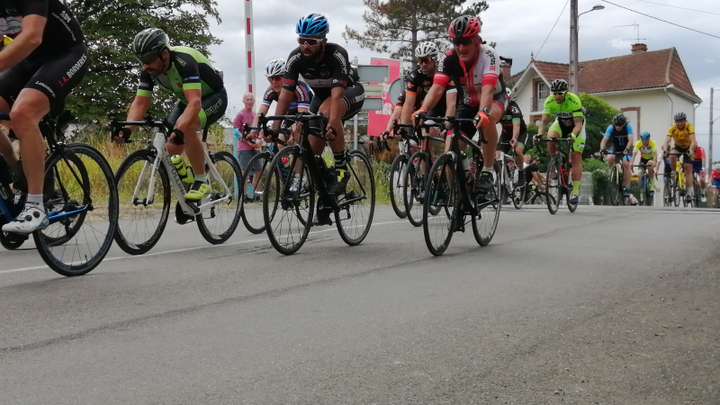 En selle  vers un 9 e prix cycliste des fêtes