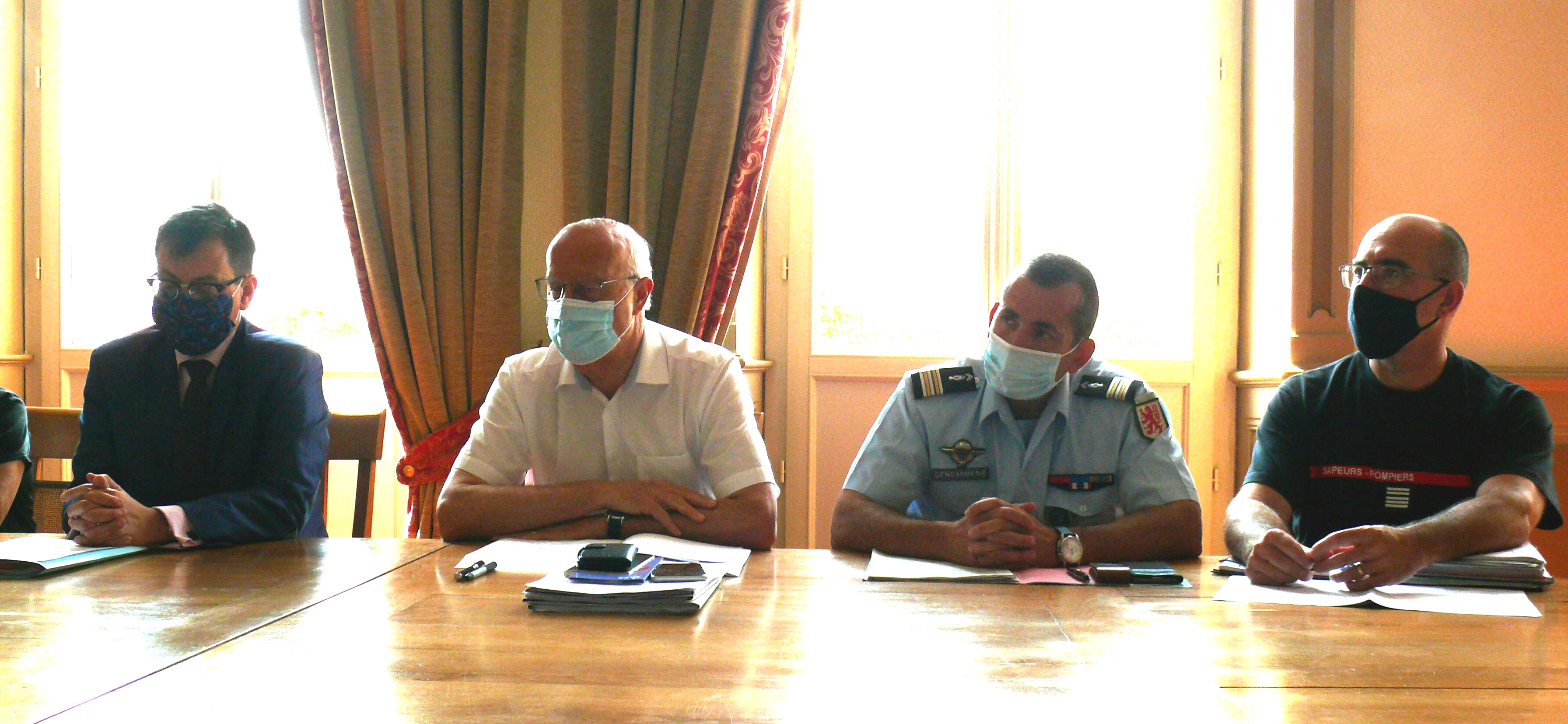 Le préfet, Xavier Brunetière, le maire, Jean-Louis Guilhaumon, le colonel Pascal Segui, commandant le groupement de gendarmerie à Auch, et le colonel Ferres, directeur du Sdis 32, ont présenté les mesures sécuritaires.
