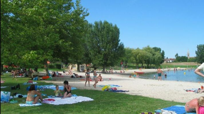 Ou se détendre au bord de l'eau par ces grosses chaleurs ?