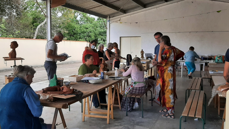 Avoz'art, côté sculpteurs en herbe !