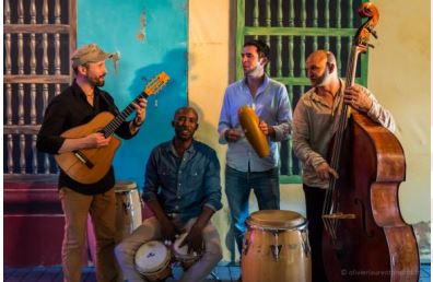 mardi de l ete musique cubainez.JPG