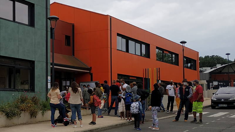 Une nouvelle équipe enseignante à l’école primaire.