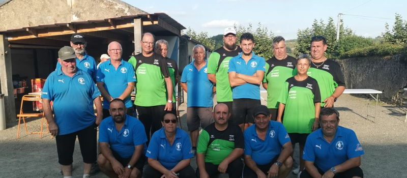 Les pétanqueurs atteignent les demi-finales