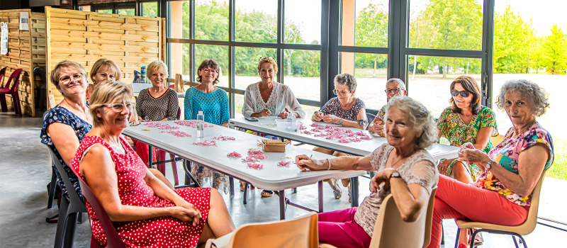 Des rubans roses à Nogaro pour Octobre Rose