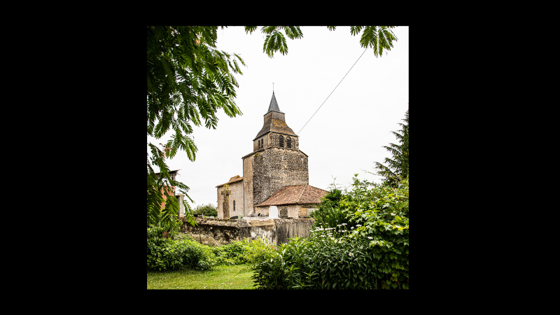 L'église Saint-Césaire (XIIe siècle) à voir à Pouydraguin