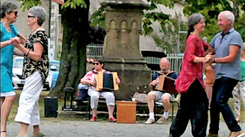 Enfin  la reprise d' "Alavetz"