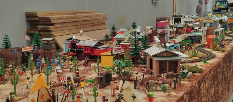 Qui sortira vainqueur de la bataille : Lego ou Playmobil ?