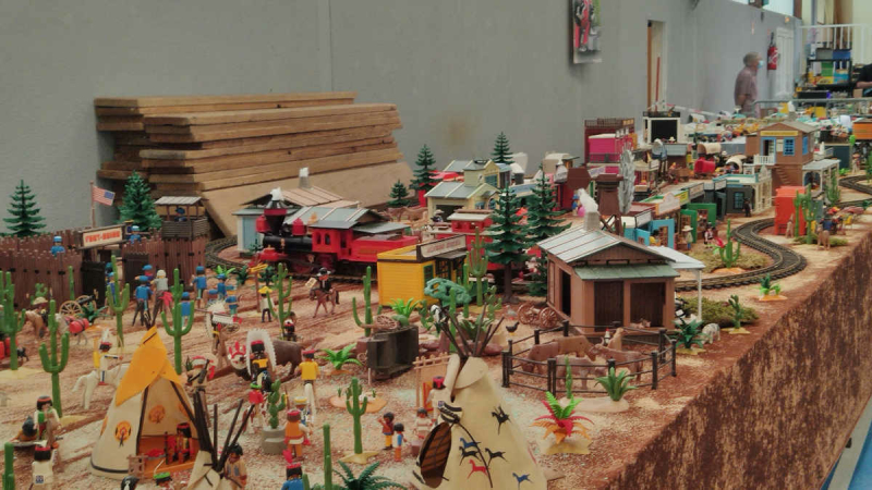 Qui sortira vainqueur de la bataille : Lego ou Playmobil ?