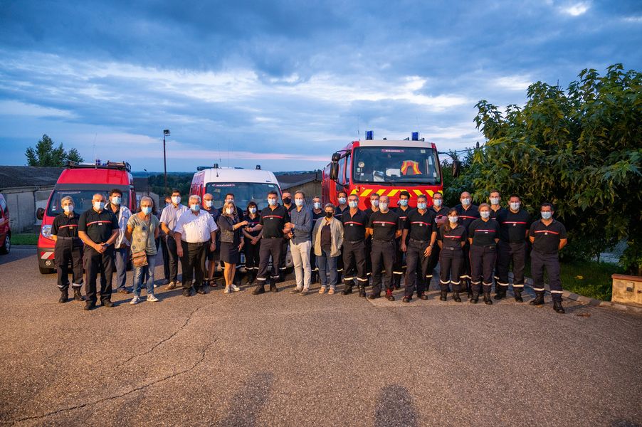 miradoux remise camion.jpg