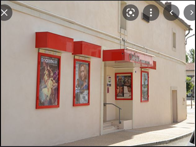 CINEMA FLEURANCE.JPG