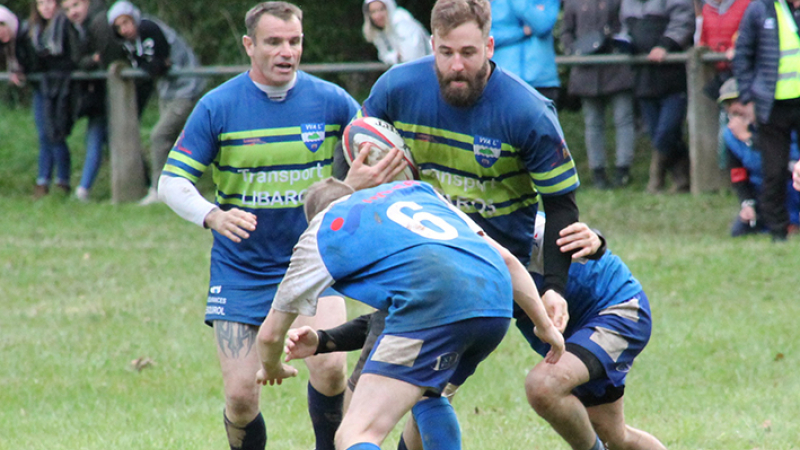 VVAL XV attend de pied fermer USM de Marciac