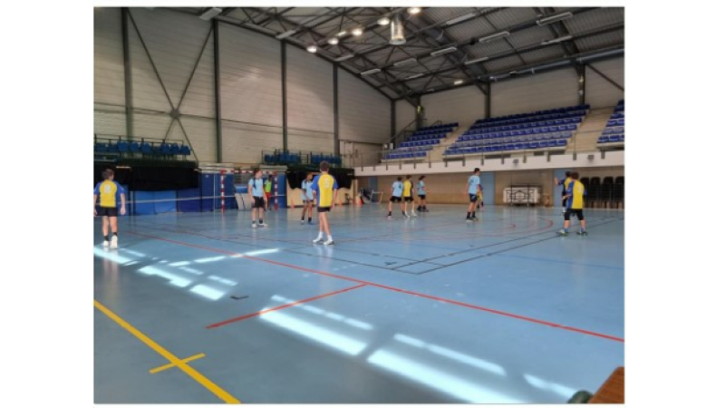 UAV handball : victoire des U15 pour leur 1er match !