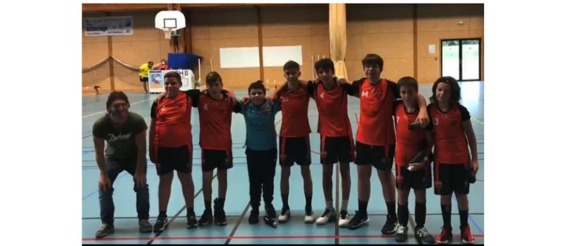 UAV handball : encore une victoire pour les U15 et une soirée en rose pour les filles