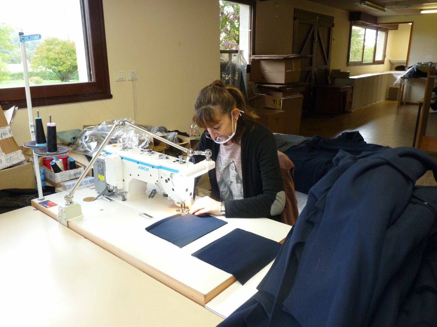 Atelier tissu Crédit Ph  Tourisme-Nord-Béarn-Madiran