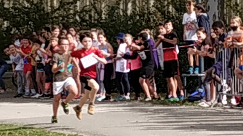 Tous en course.
