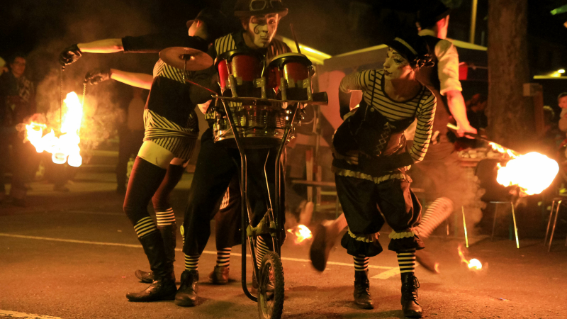 Plein les mirettes avec le spectacle de la soirée