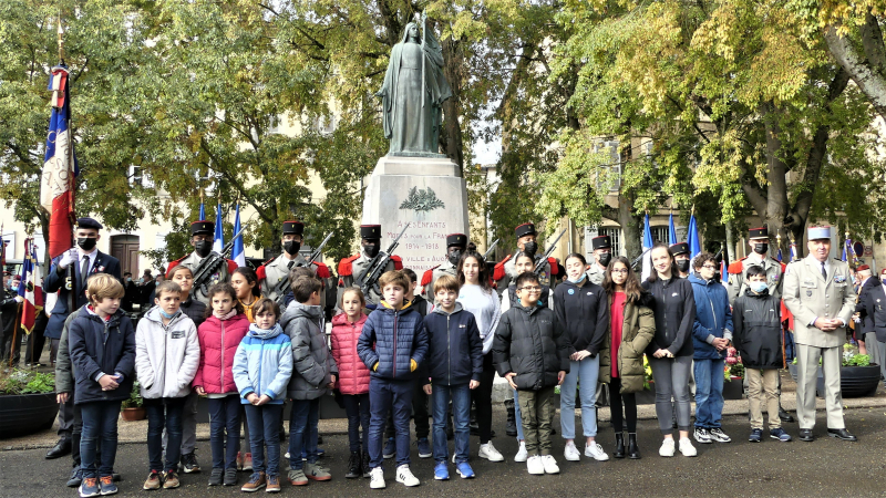 hommage aux "poilus" de 14/18
