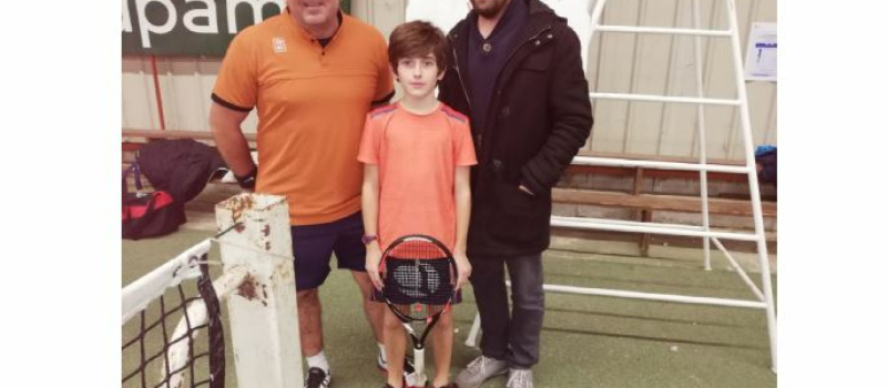 C’est parti pour le tournoi interne de tennis !