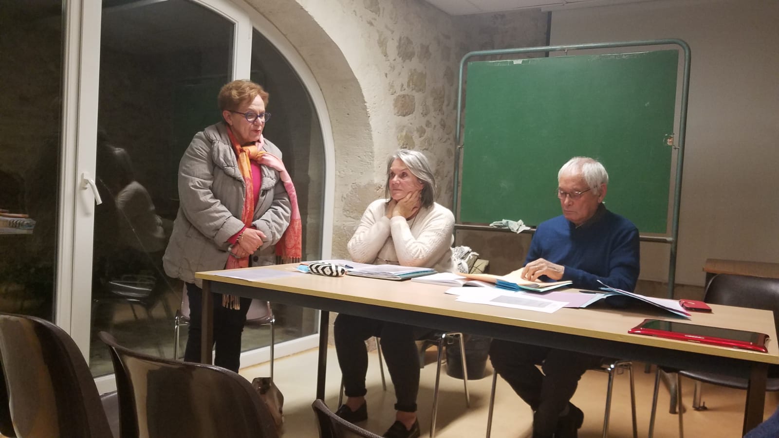 Maïthé Broca-Lannaud, en compagnie de Caroline Lecoq, trésorière, et de Claude Laffargue - Photo DR