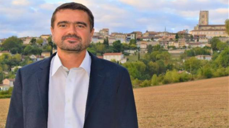Julien Pellicer adresse ses remerciements