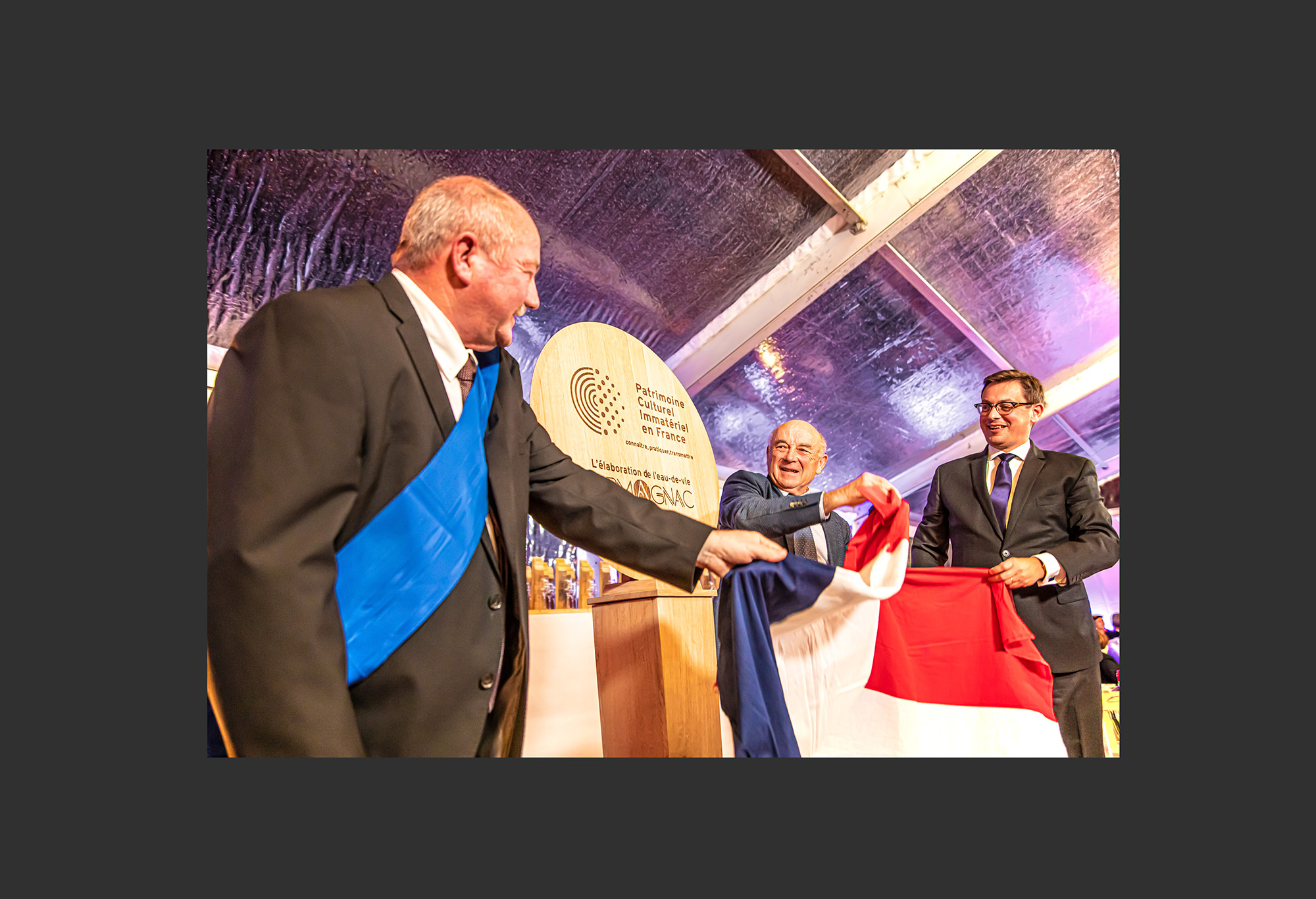 00 Dévoilement de la plaque de l'armagnac 1bis 271121.jpg