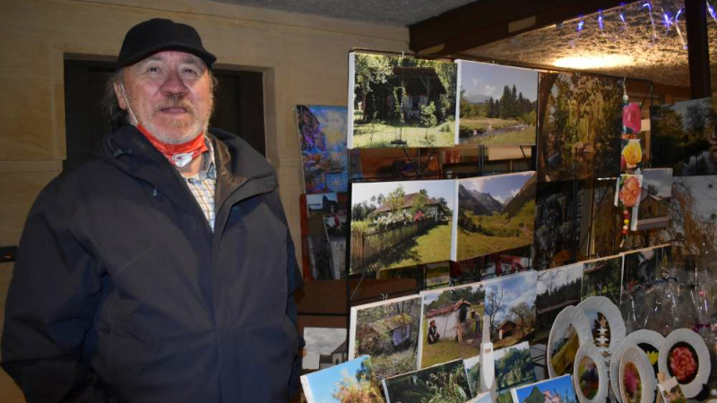 Patrick Andrieu expose sur les Marchés de Noël