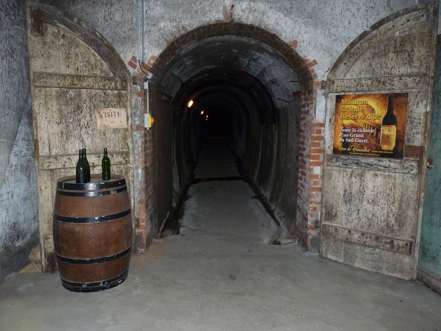 Chai souterrain Doléris Lembeye Crédit Ph//cph tourisme Nord béarn (1).jpg