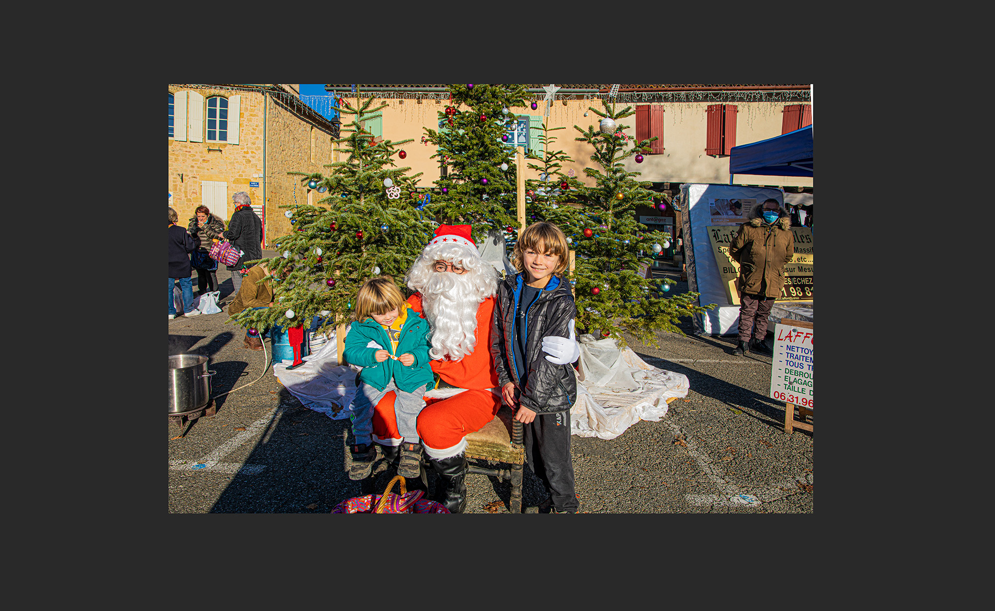 0 Le Père Noël au marché d'Aignan 1bis 2012.jpg