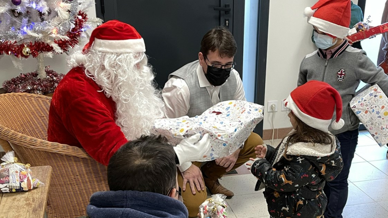 Le père Noël en visite à Roquebrune !