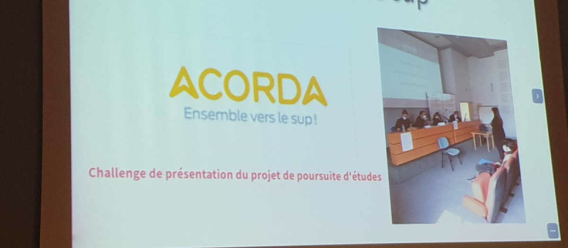 Un challenge : défendre son projet d'études supérieures en 180 secondes !