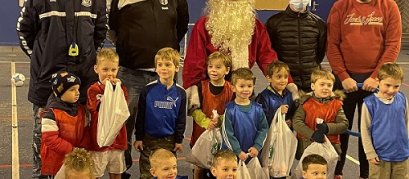 Le Père Noël à l’école de foot