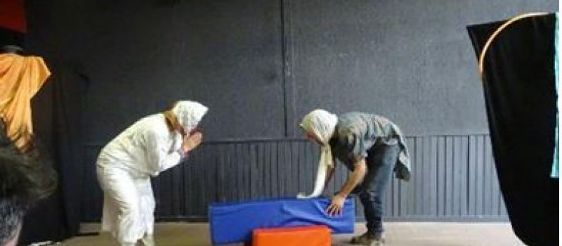Jeux d'expression, d'improvisation clown-théâtre et danse- théâtre